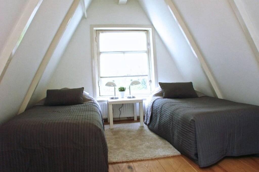 Stylish Canalhouse B Amsterdam Extérieur photo